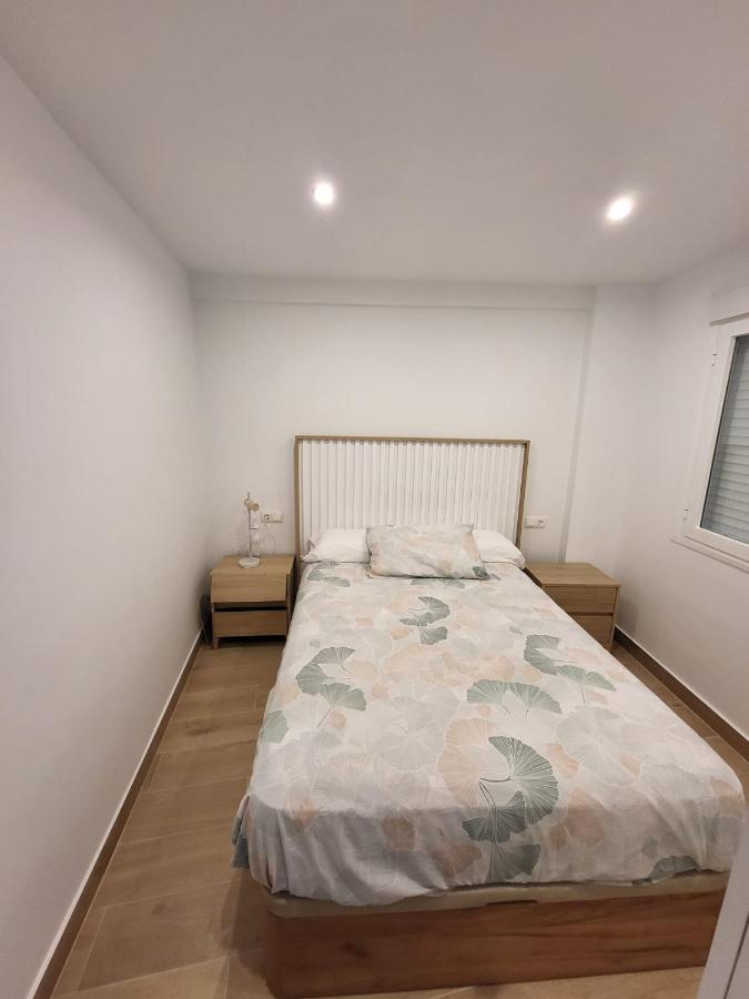 Apartamento Arena Torre Del Mar Luaran gambar